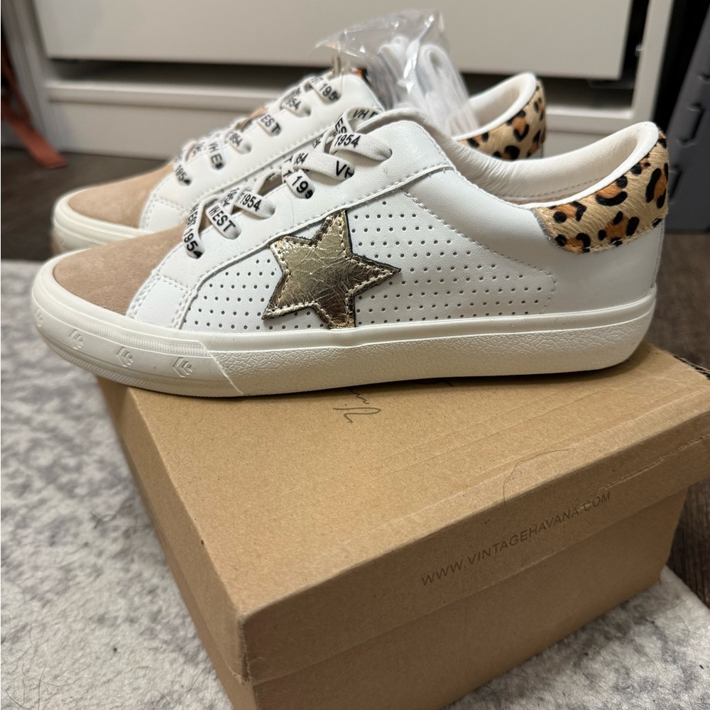Vintage Havana Sneakers size 6.5 Never Worn Camel/Multi Leopard